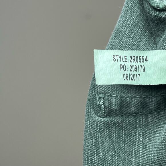 Vineyard Vines Olive Green Utility Skirt Size 16 - Picture 7 of 7